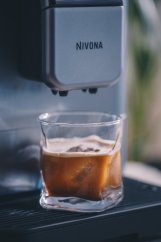 Automatický kávovar NIVONA NIVO 8107 + Výrobník ľadu Adler AD 8800