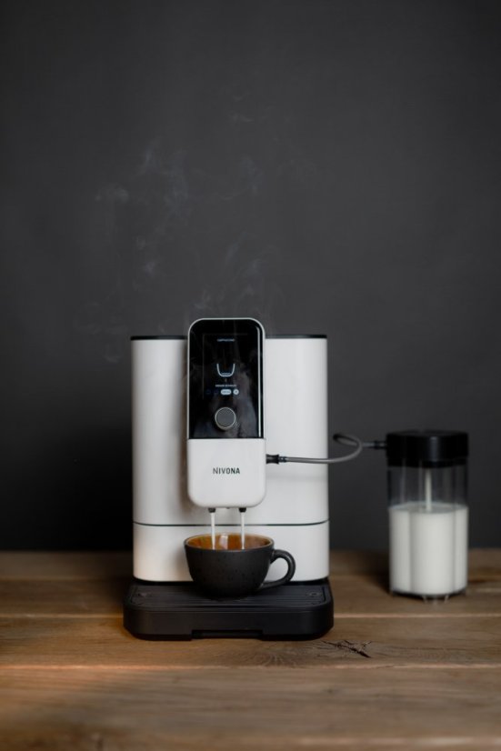 Automatický kávovar NIVONA NIVO 8112 Hot-Cold Coffee